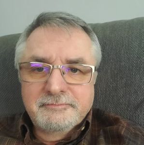 Meet your Posher, Bob